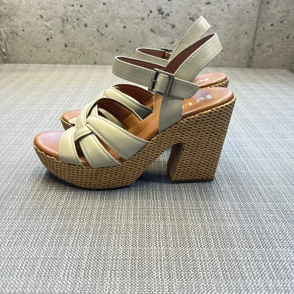 Korks Dee Basketweave Platform Sandals size 10M Beige Ankle Straps Summer